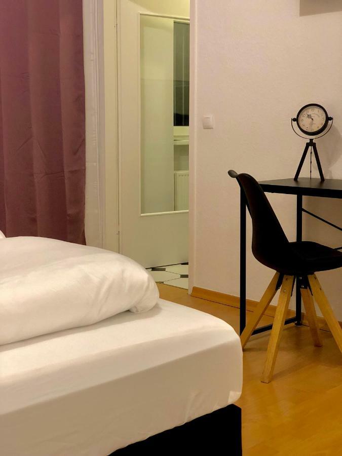 Q! Alex Apartment Berlin