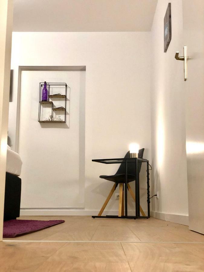 Q! Alex Apartment *