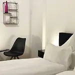 Q! Apartments Berlin Alex
